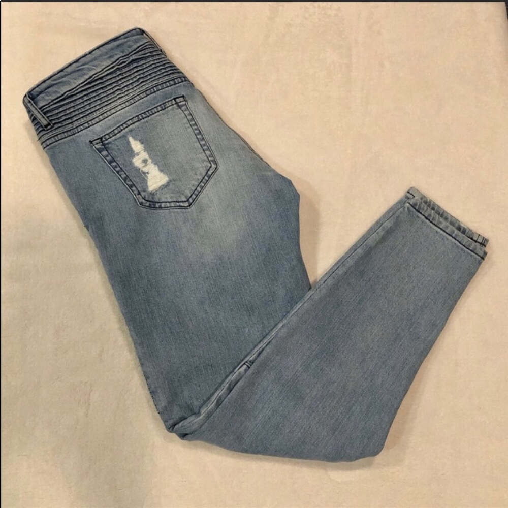 Divided Skinny Fit Distressed Moto Skinny Jeans 8